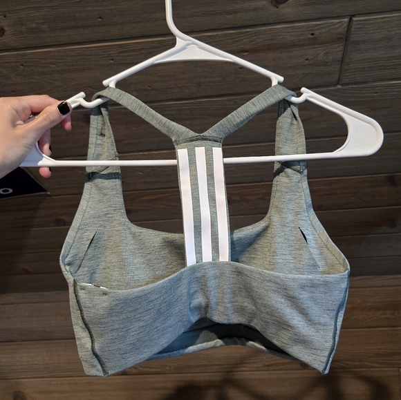 New Adidas Sports Bra - Picture 2 of 2